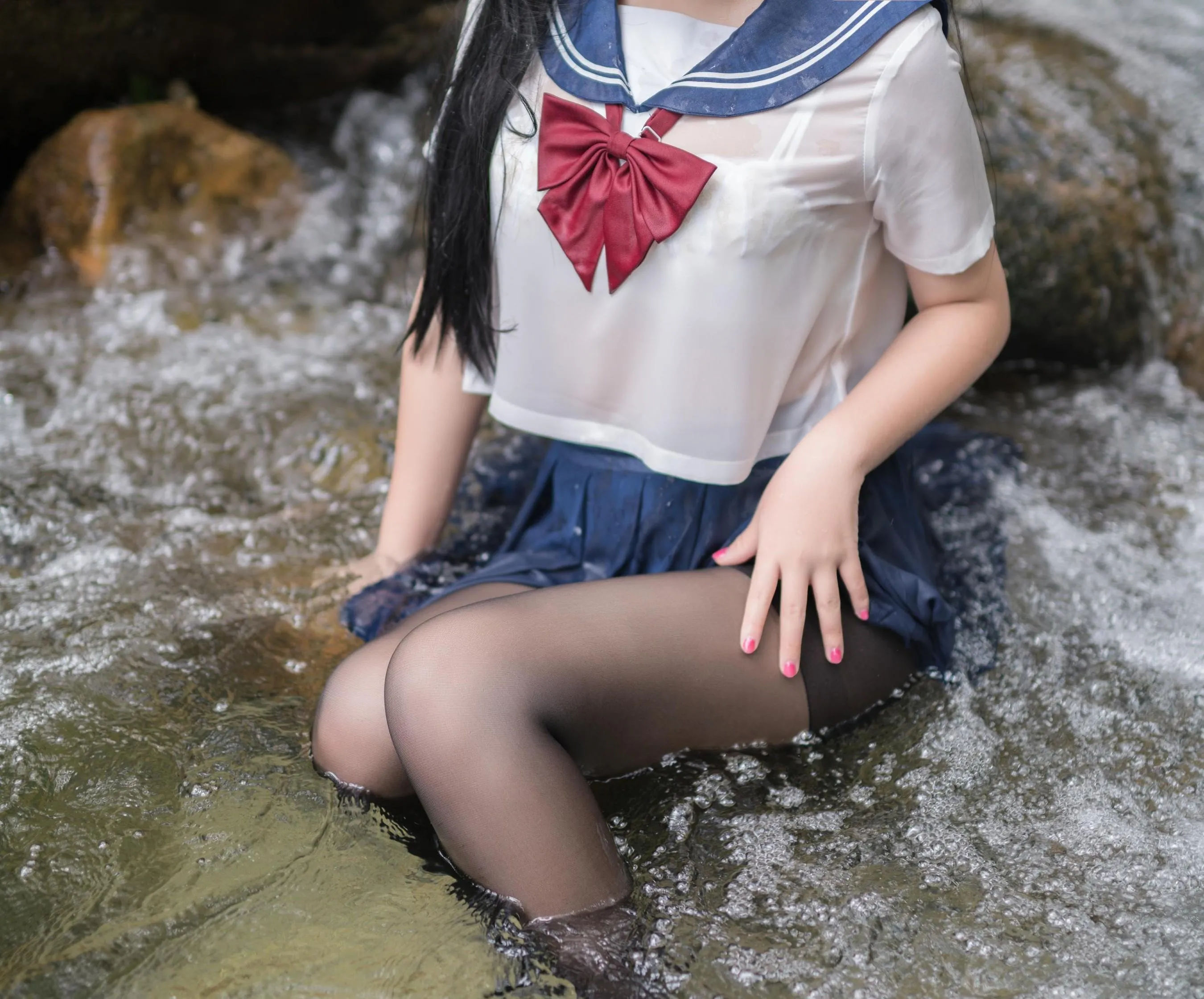 白烨 – NO.05 湿身JK-图片[24] [50P]插图2
